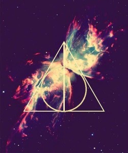 WOW Triangle - Tumblr Backgrounds